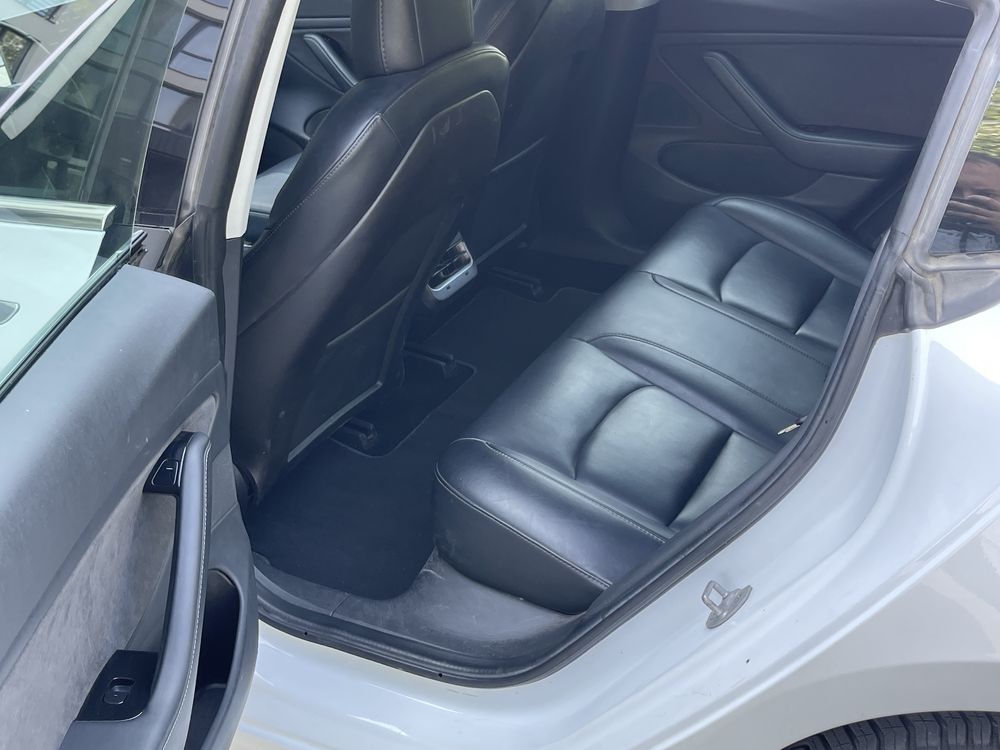Tesla model 3 Long Range Dual Motor AWD повний привід 75kw