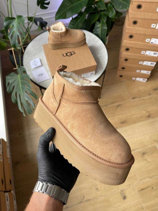 UGG Classic Ultra Mini Platform