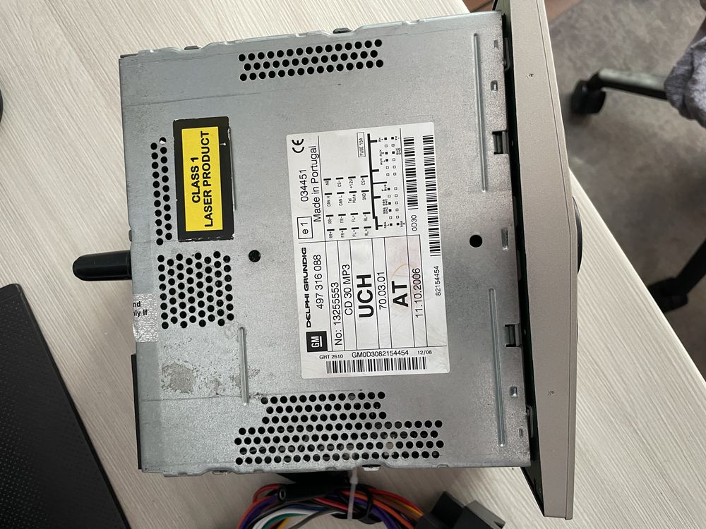 Radio CD30 MP3 z AUX i modułem bluetooth