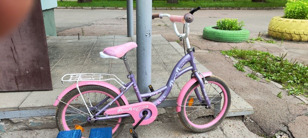 Продам дитячий велосипед.