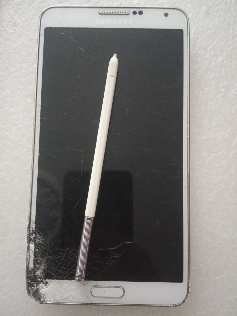 Xiaomi mi Max 2 .