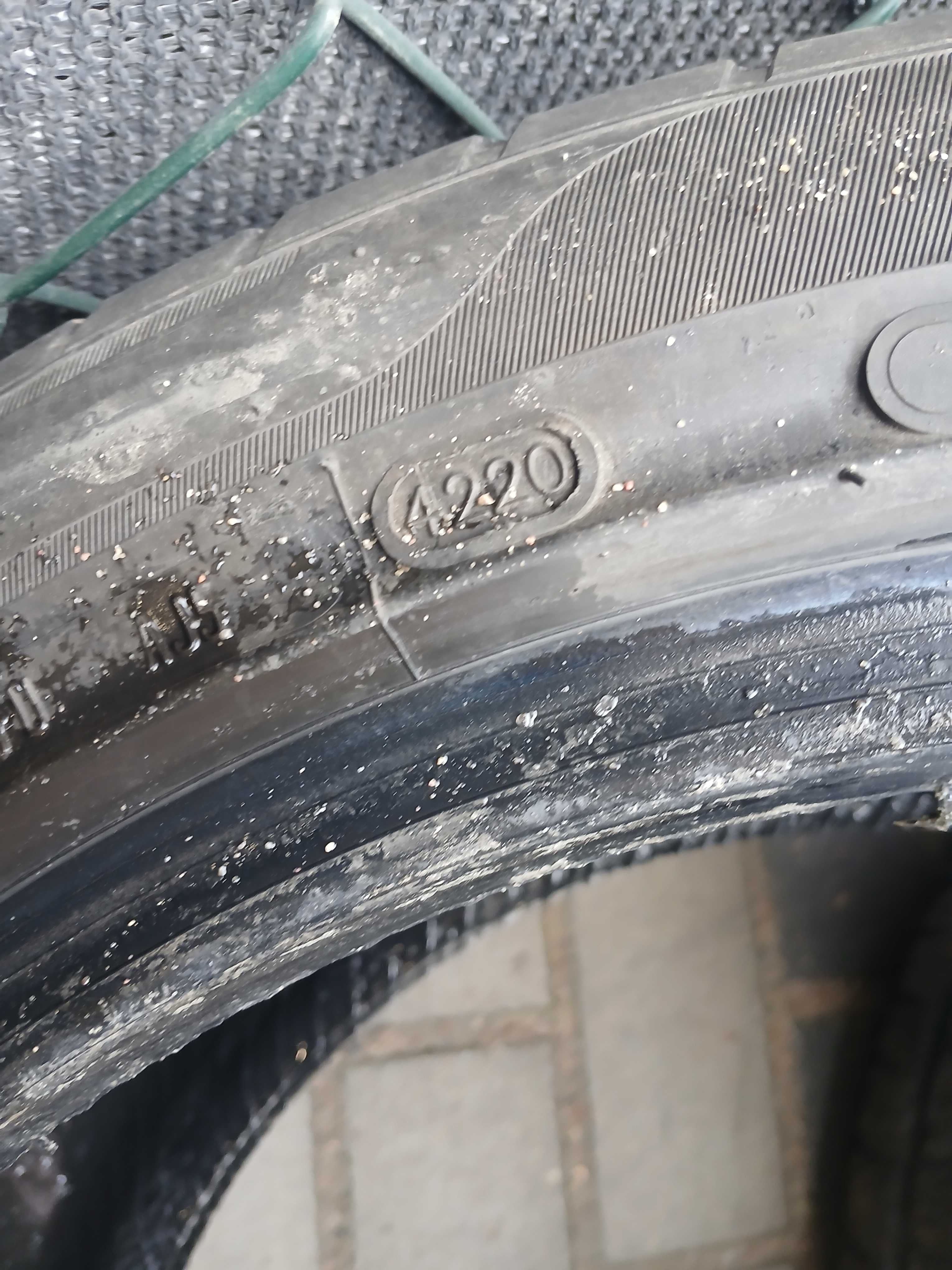 2x używane opony letnie 235/45 R18 Avon Gwarancja Montaż