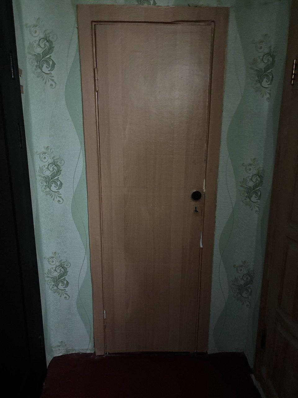 Продаж кімнати з ремонтом,балконом| М.Київ,вул.Миропільська 31