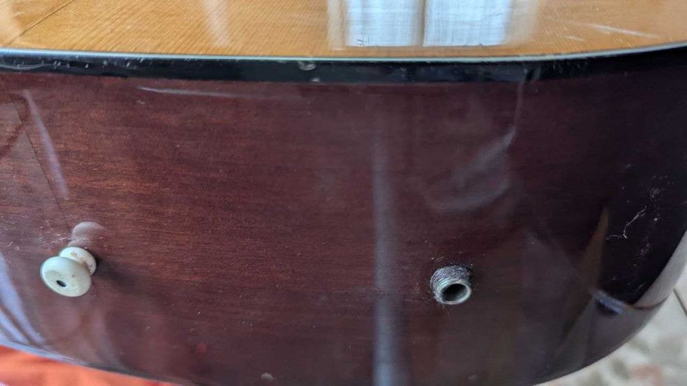 Електроакустична гітара Yamaha fgx 413 sc + комбік Yamaha F20