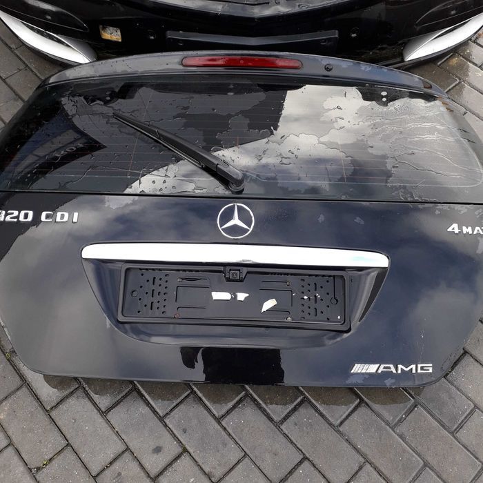 Mala para choques capot Mercedes R320