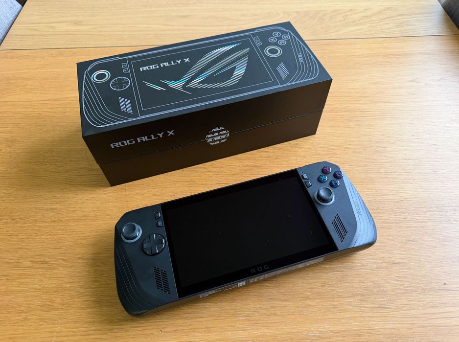 Vendo Asus ROG Ally X 2025 como nova com fatura, garantia e acessórios