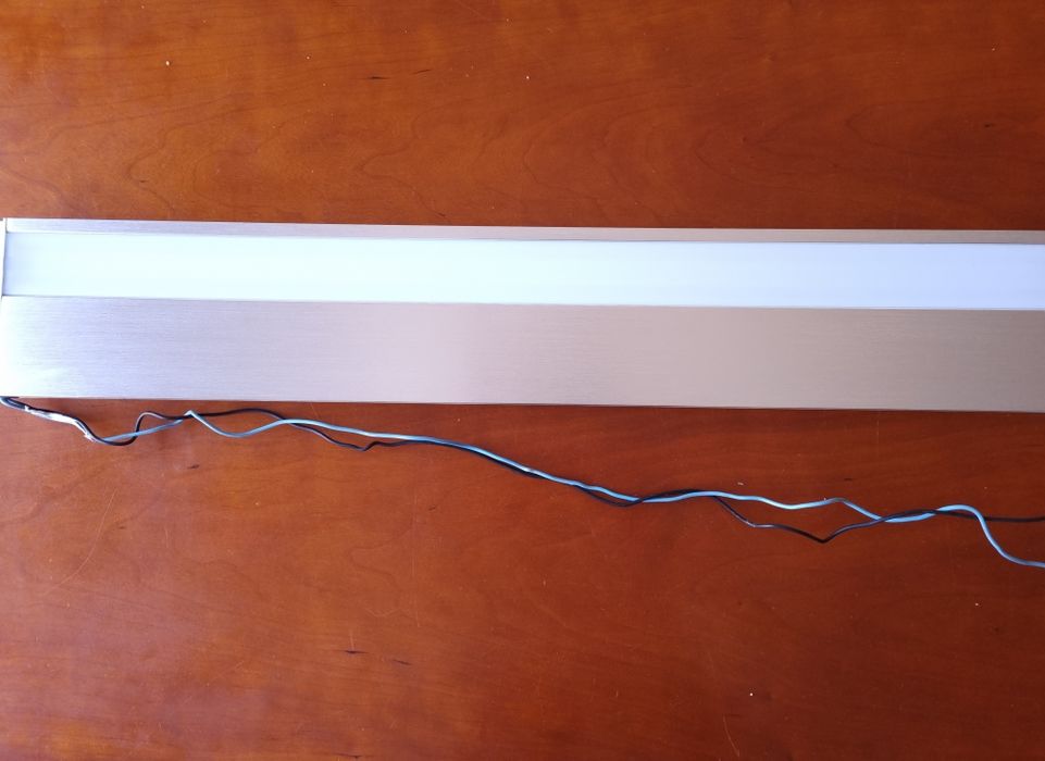 IKEA - GODMORGON - Iluminação led