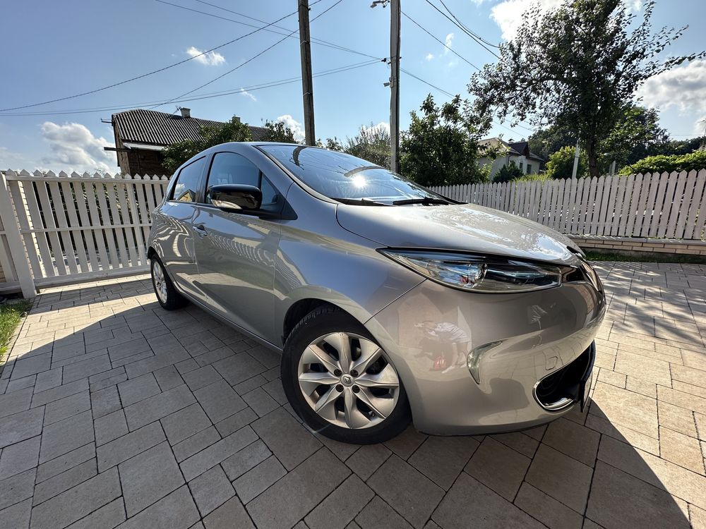 Продам Renault Zoe 2016 22kw