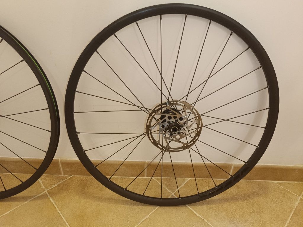 Koła szosowe Vitus 28" 700x19C bębenek Shimano