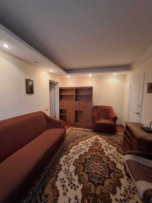 Оренда 3-кім.  Васильковская,2а метро  Голосеевская  Васильковская