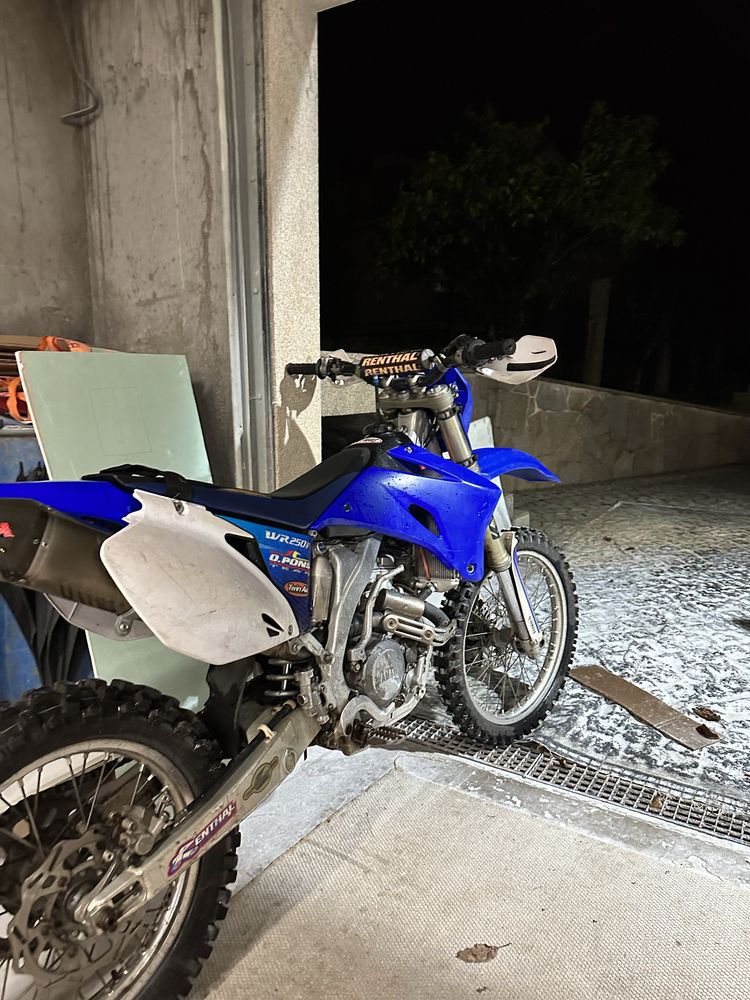 Yzf250 matriculada