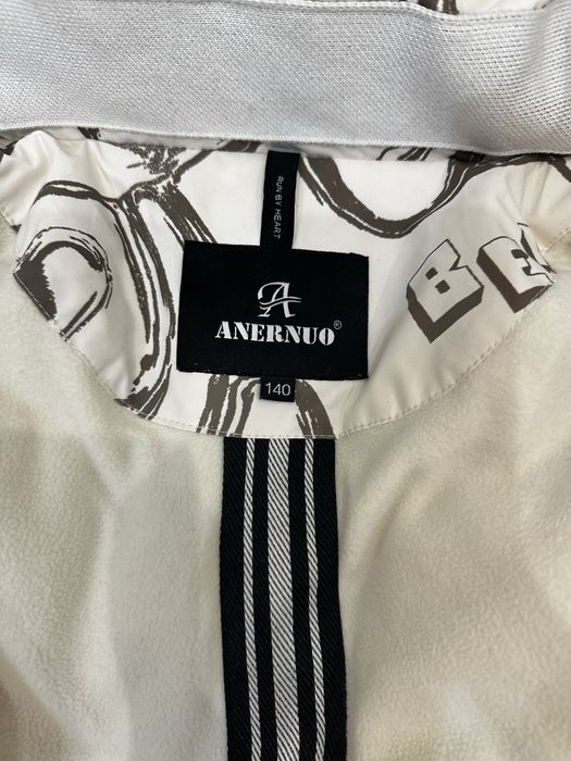 Куртка для дівчинки