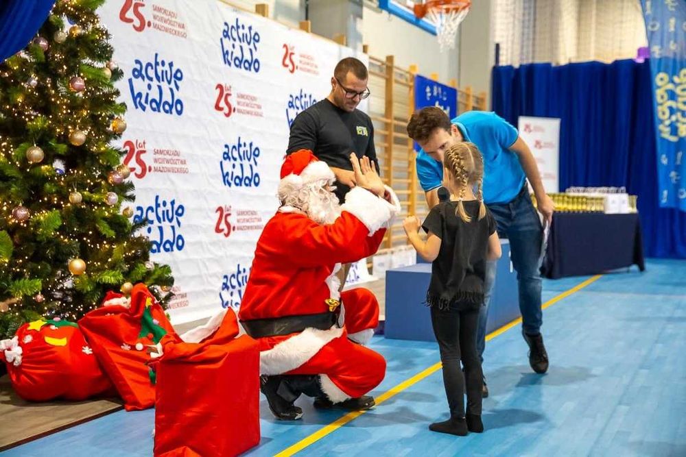 Wizyta Świętego Mikołaja Przedszkole żłobki dom mieszkanie firmy