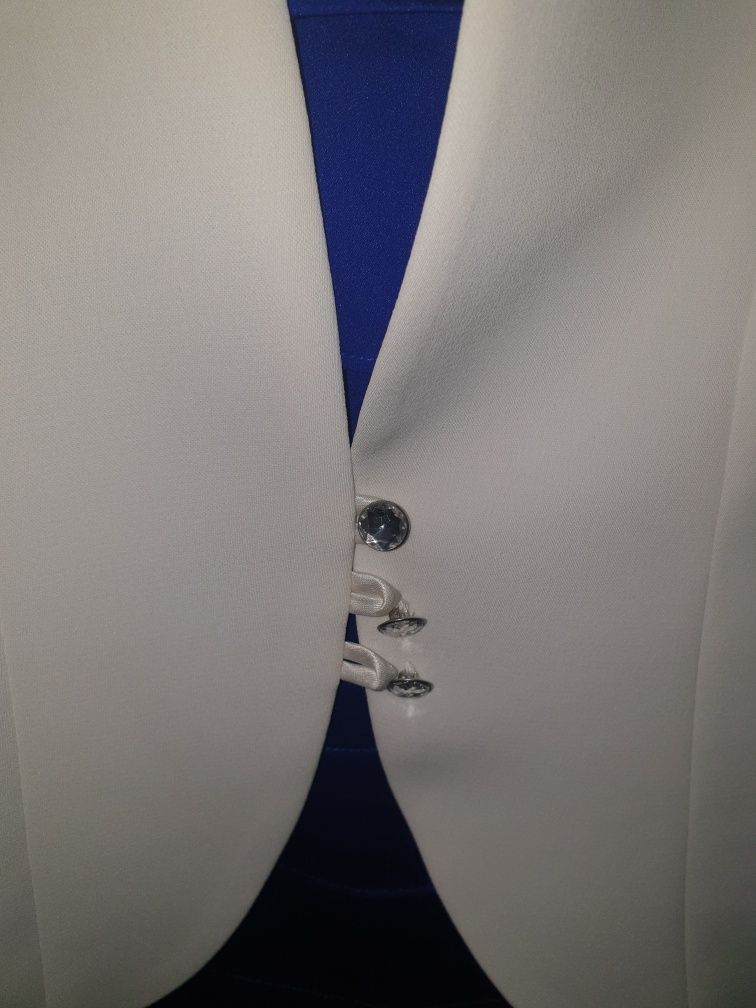 Sukienka elegancka chabrowa i żakiet bialy M 38