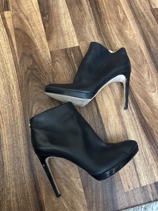 Продам туфли CalvinKlein