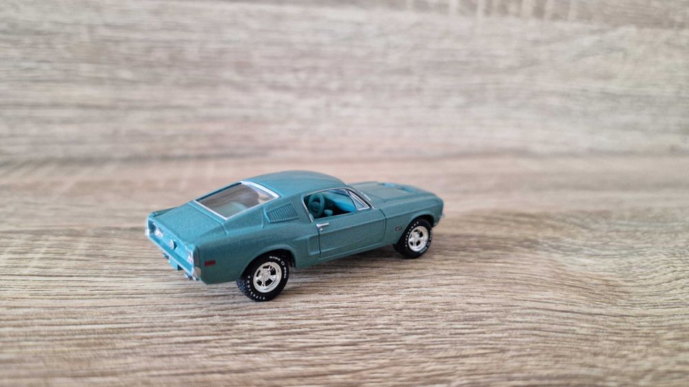 Ford Mustang GT «1968« 1:64