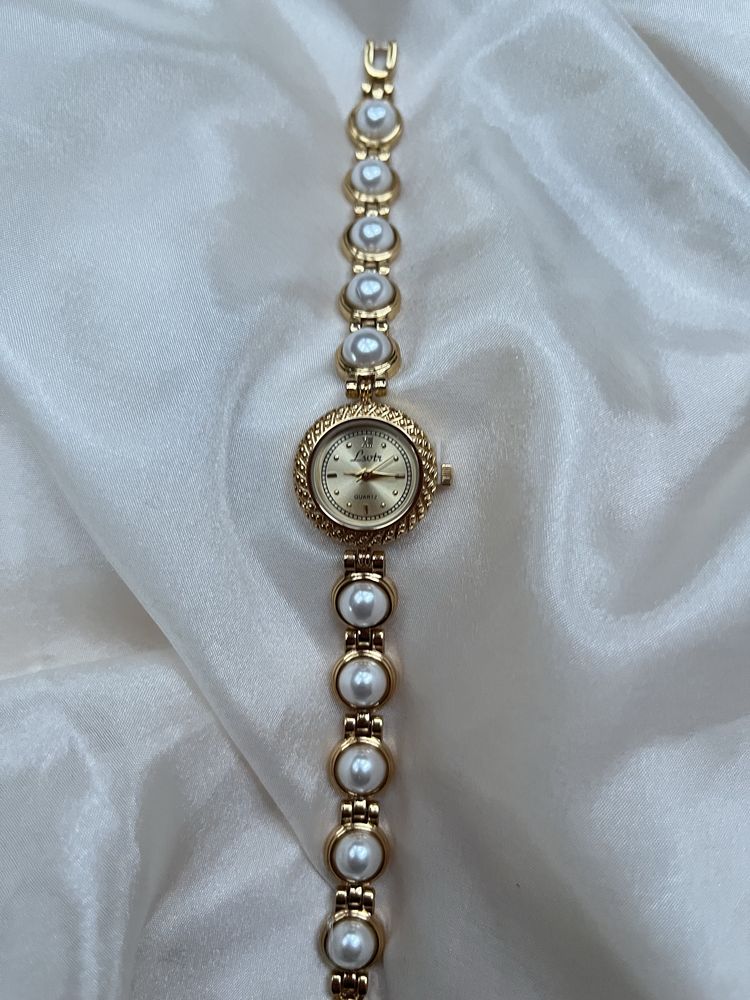 Zloty zegarek w stylu vintage nowy