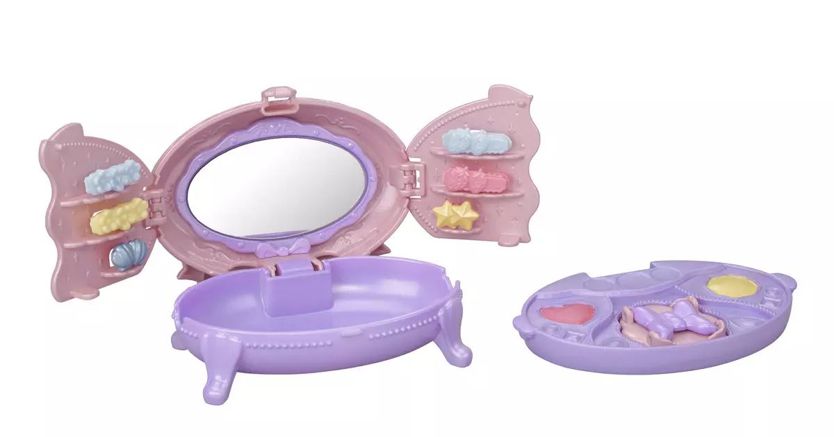 Sylvanian Families. Toaletka z lustrem