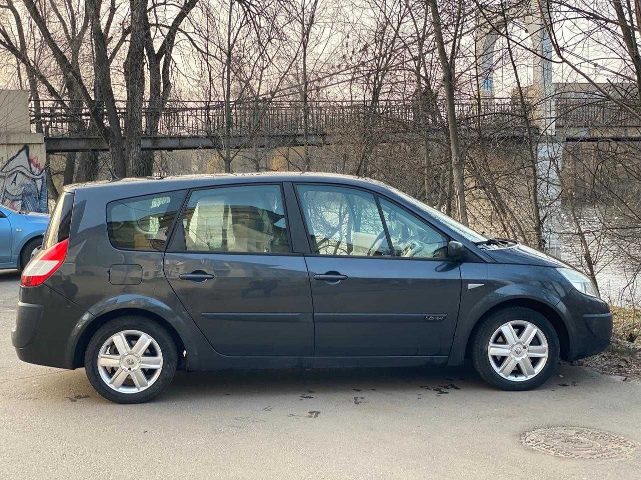 Продам Renault Scenic