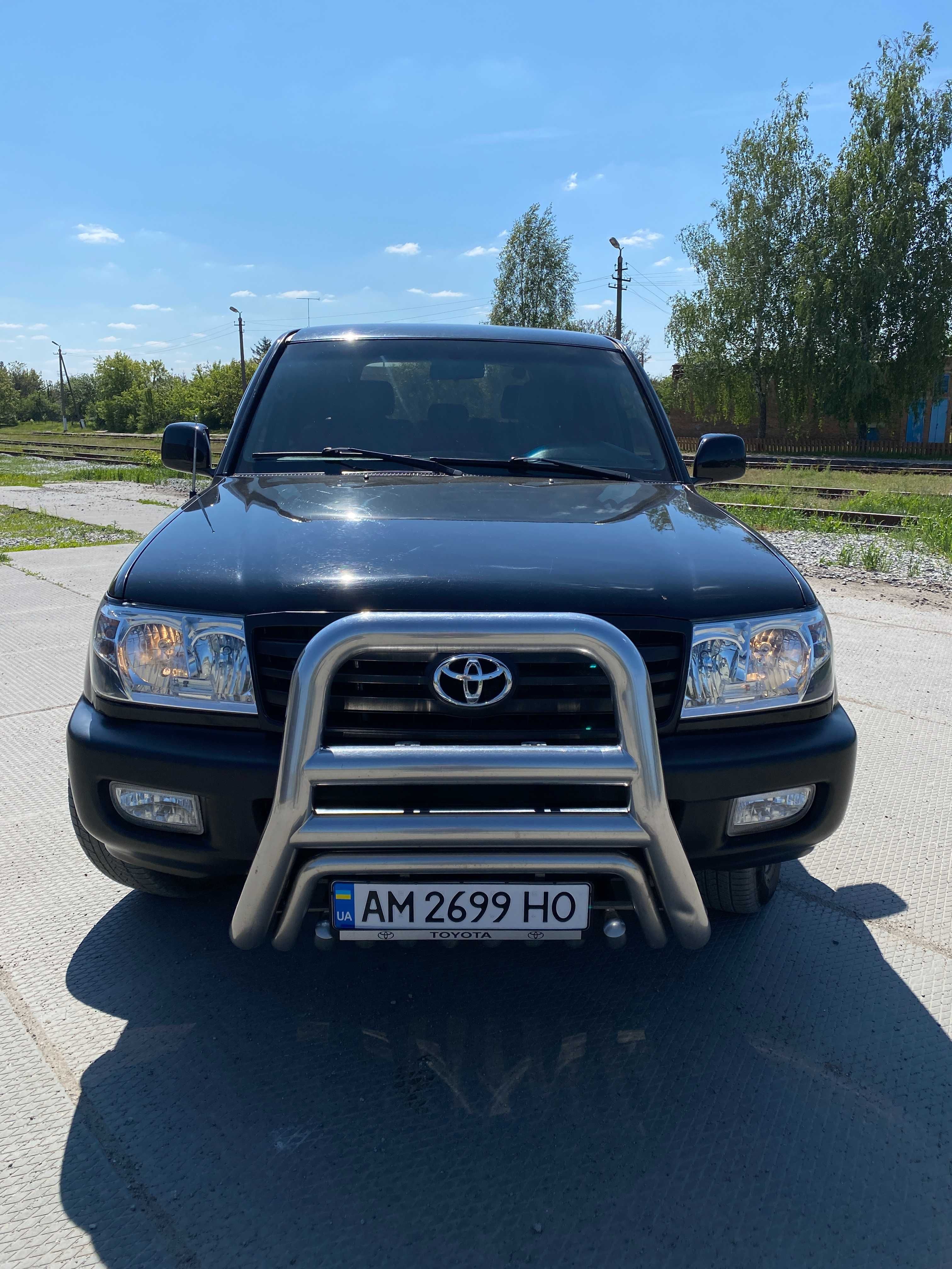 Toyota Land Cruiser 100 2001 4.7 Газ/Бензин