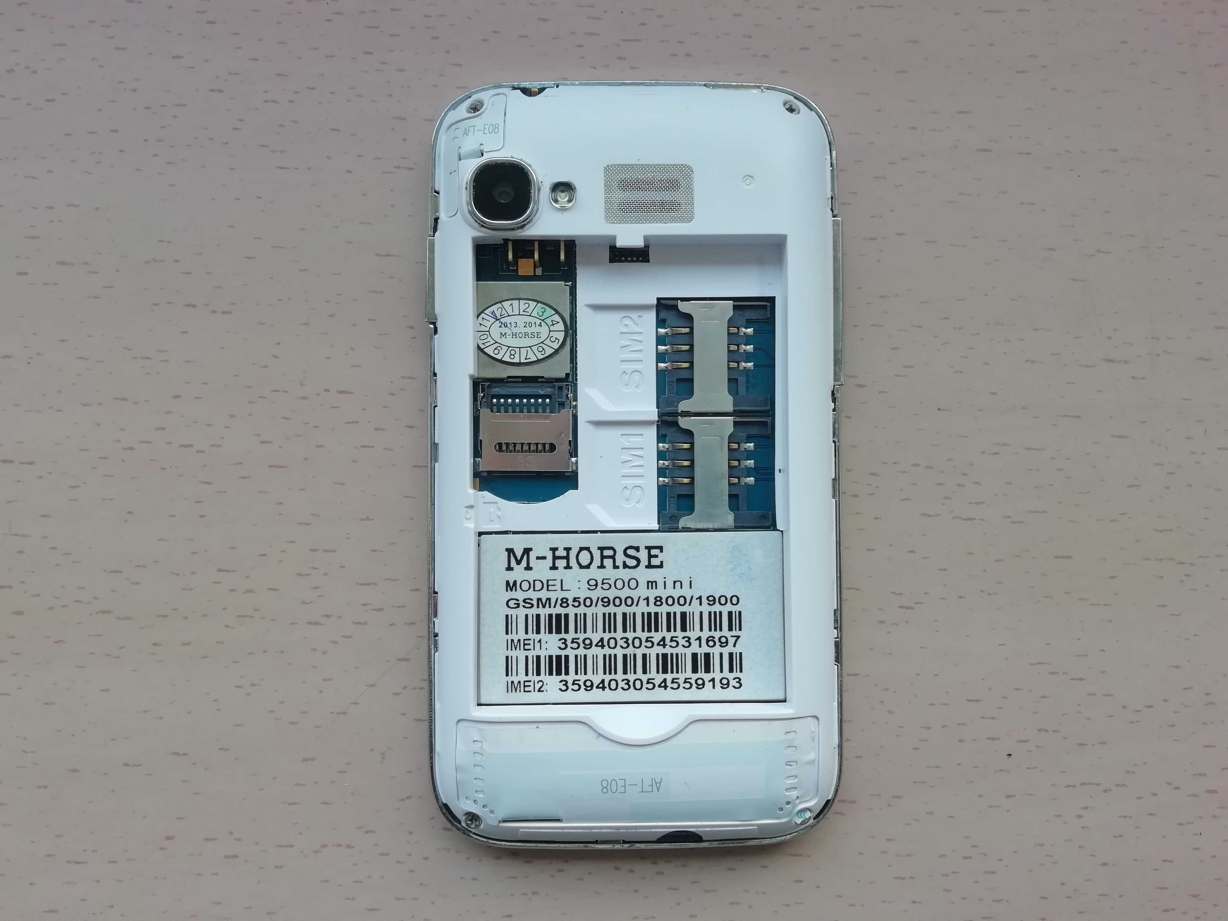 Telefon M-Horse 9500 mini