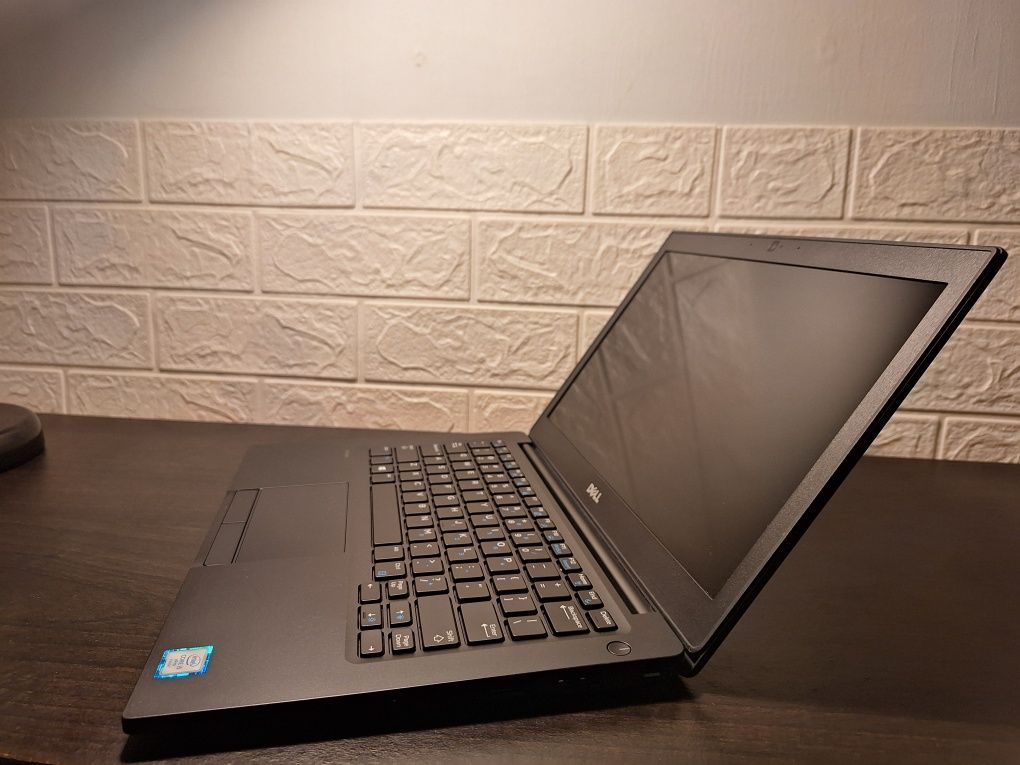 DELL LATITUDE 7280 (i7-6600U/8GB/256GB)