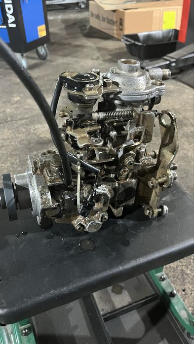 bomba injectora land rover 300