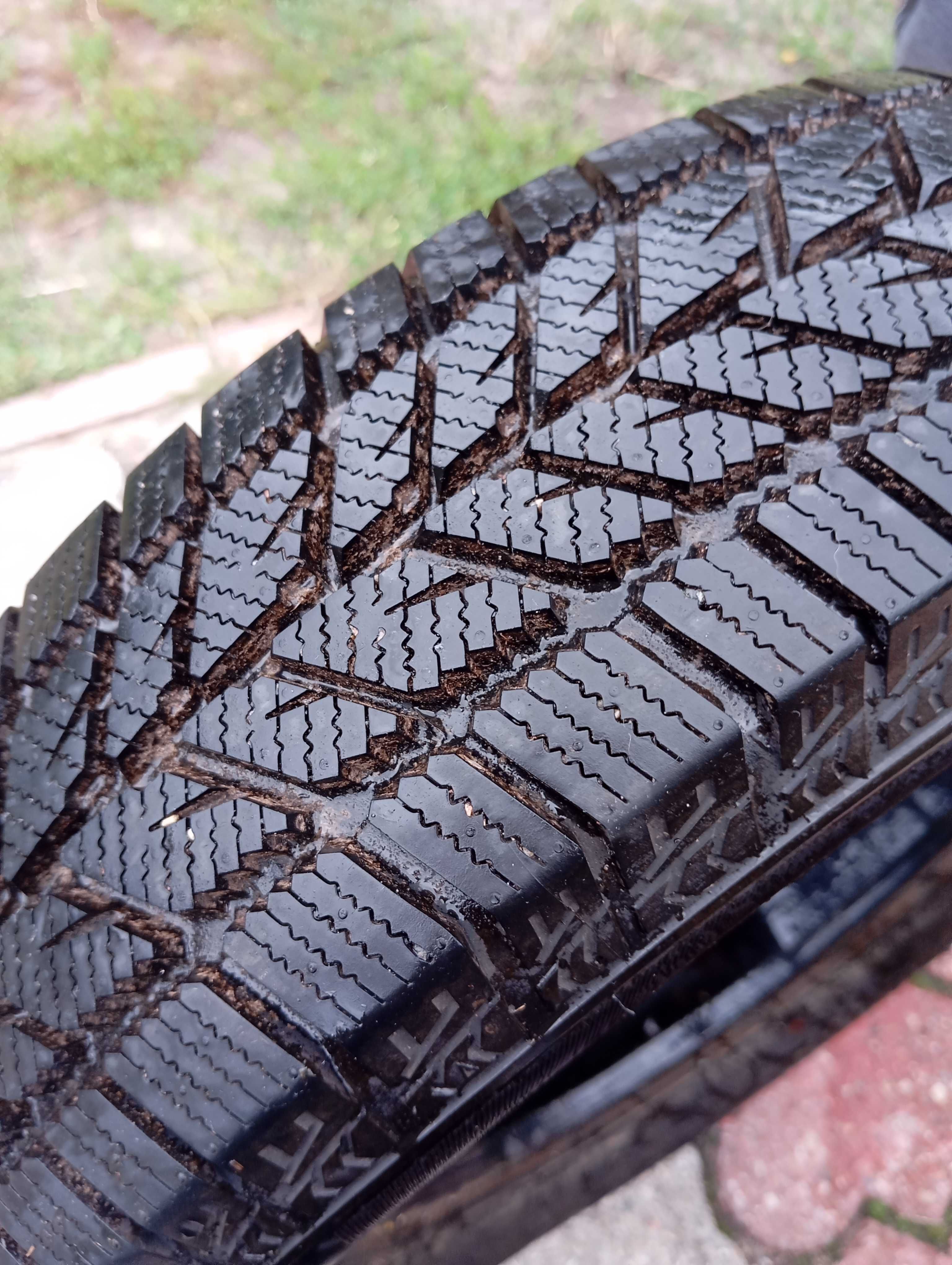 Opony zimowe Dynamo Snow-H MWH01 155/80 R13 4 szt.