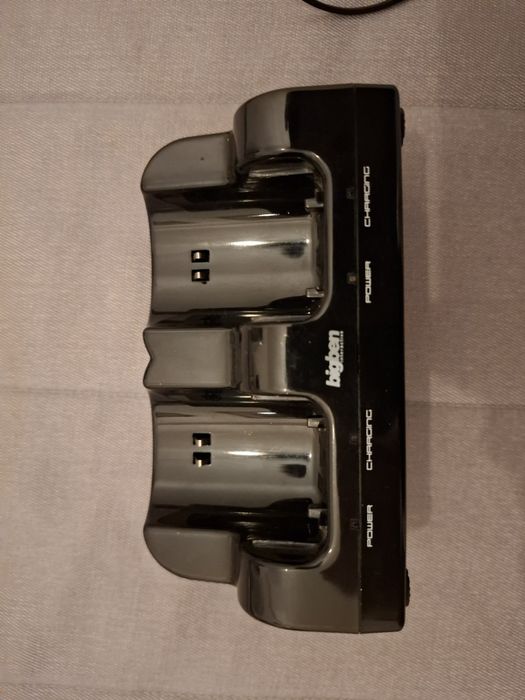 Wii - Dock de carregamento para 2 comandos Wiimote