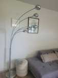 Lampa stojaca nowoczesna