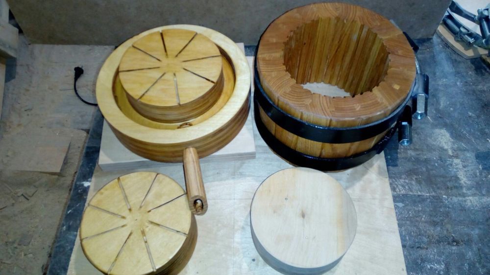 Маслопресс деревянный