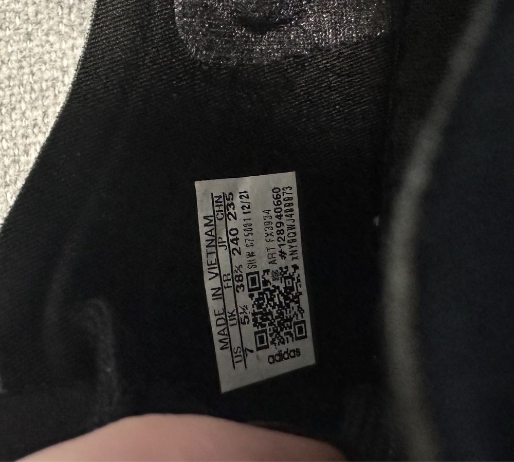 Жіночі кросівки adidas & stella mccartney
