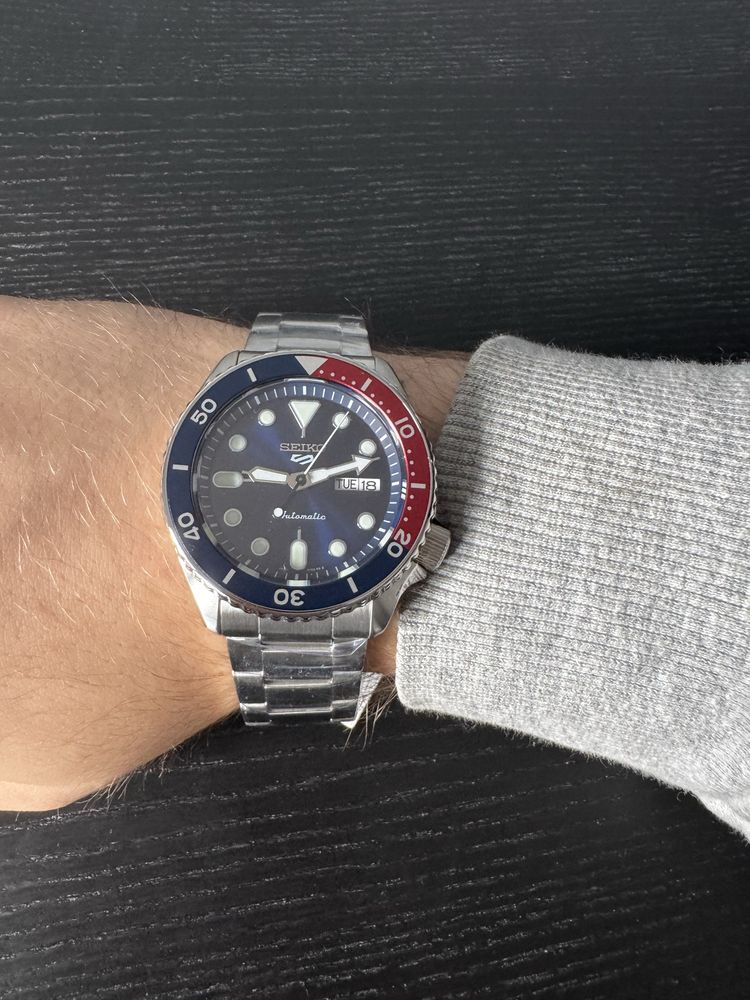 Zegarek Seiko 5 Sports “Pepsi”