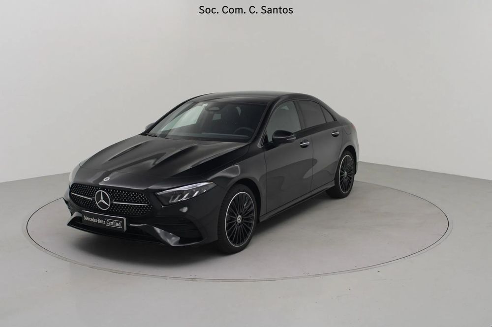 Mercedes-Benz A 250 Limousine e AMG Line