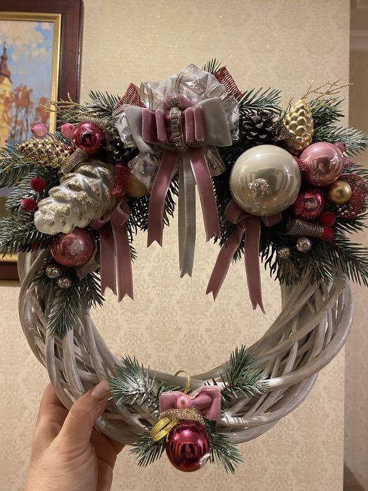 Новорічний вінок ручної роботи
