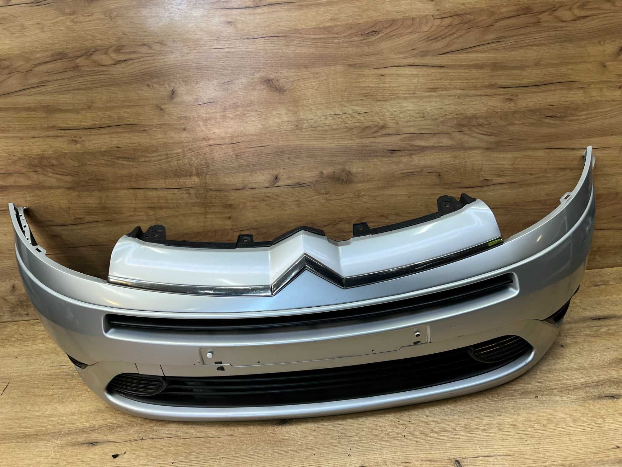Zderzak przedni Citroen C4 Grand Picasso kolor ezrc