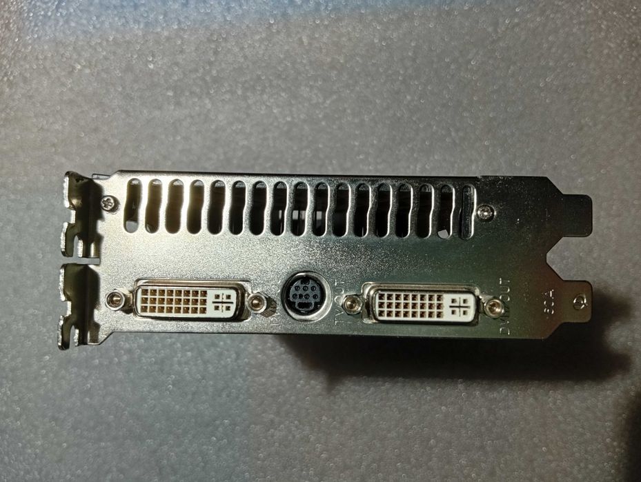 Відеокарта Radeon HD 4850.