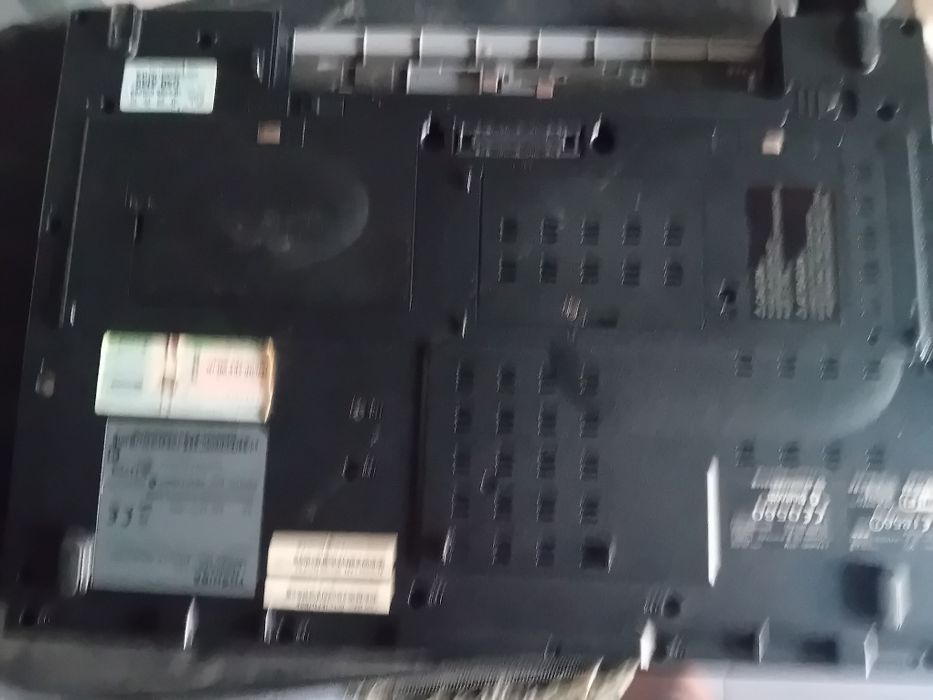 Vendo portátil Toshiba