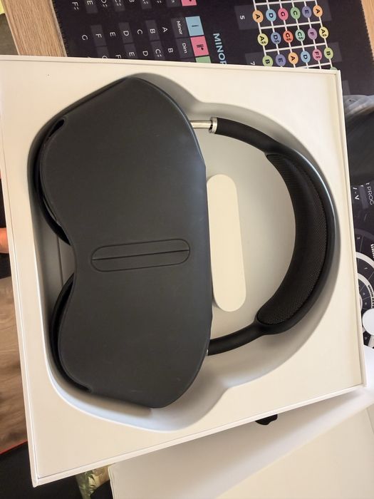 Airpods Max w pelni sprawne