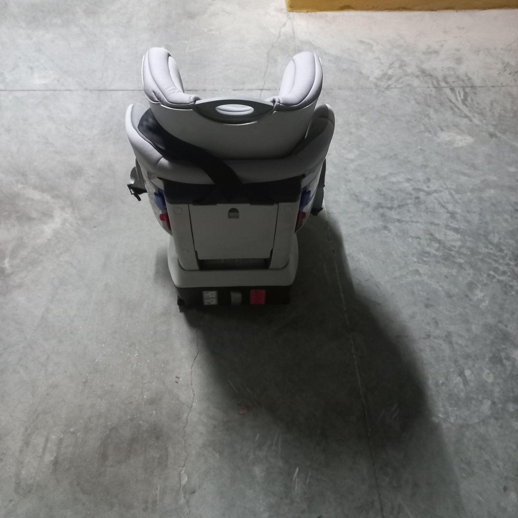 Cadeira Auto Chicco Isofix