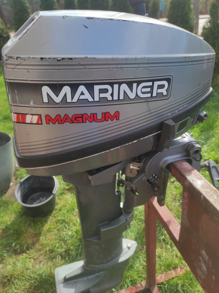 Silnik zaburtowy Mariner 10 km