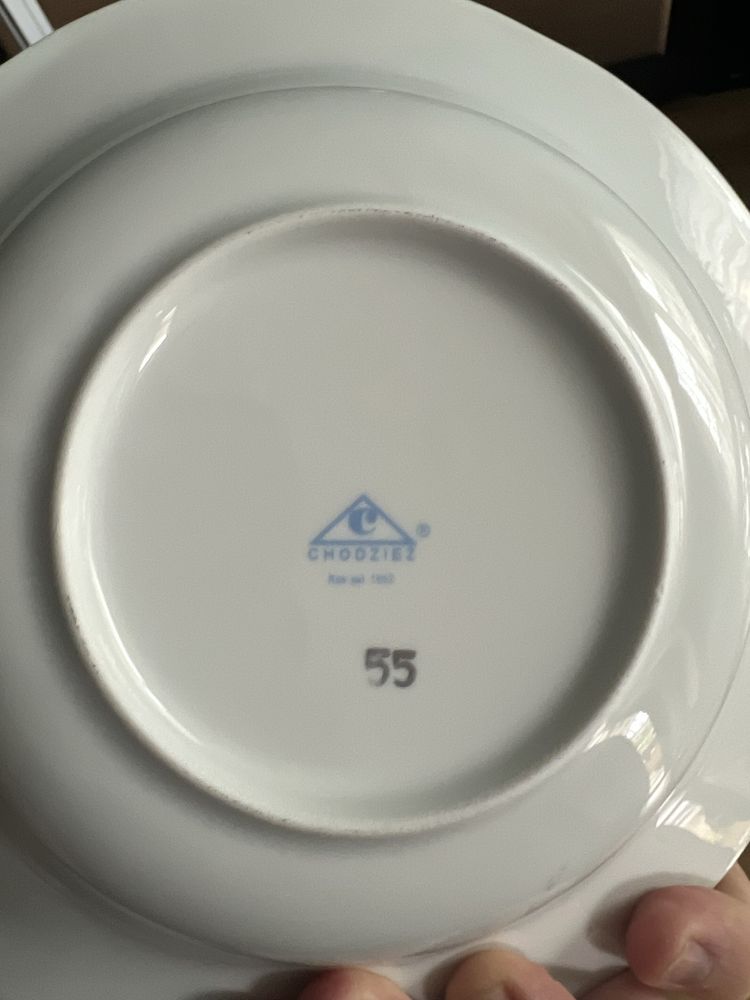 Serwis Obiadowy Iwona 0013  DLA 12 OSÓB z Chodzieży. Orginalny zestaw
