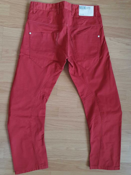 JACK&JONES Core spodnie rozm 30/30 pas 80 cm kolor ceglany