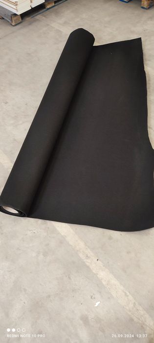 Wykładzina dywanowa używana