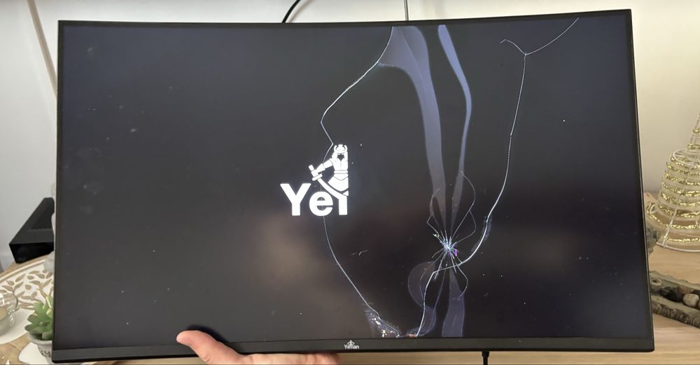 Monitor Yeyian SIGURD 2503