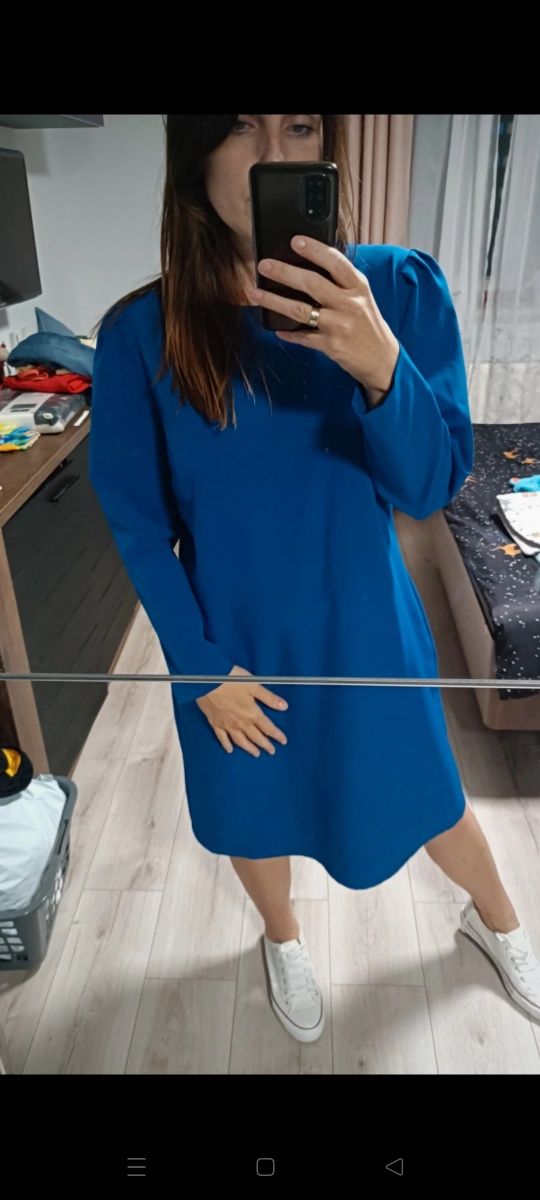 Niebieska sukienka Reserved jak nowa elegancka xl