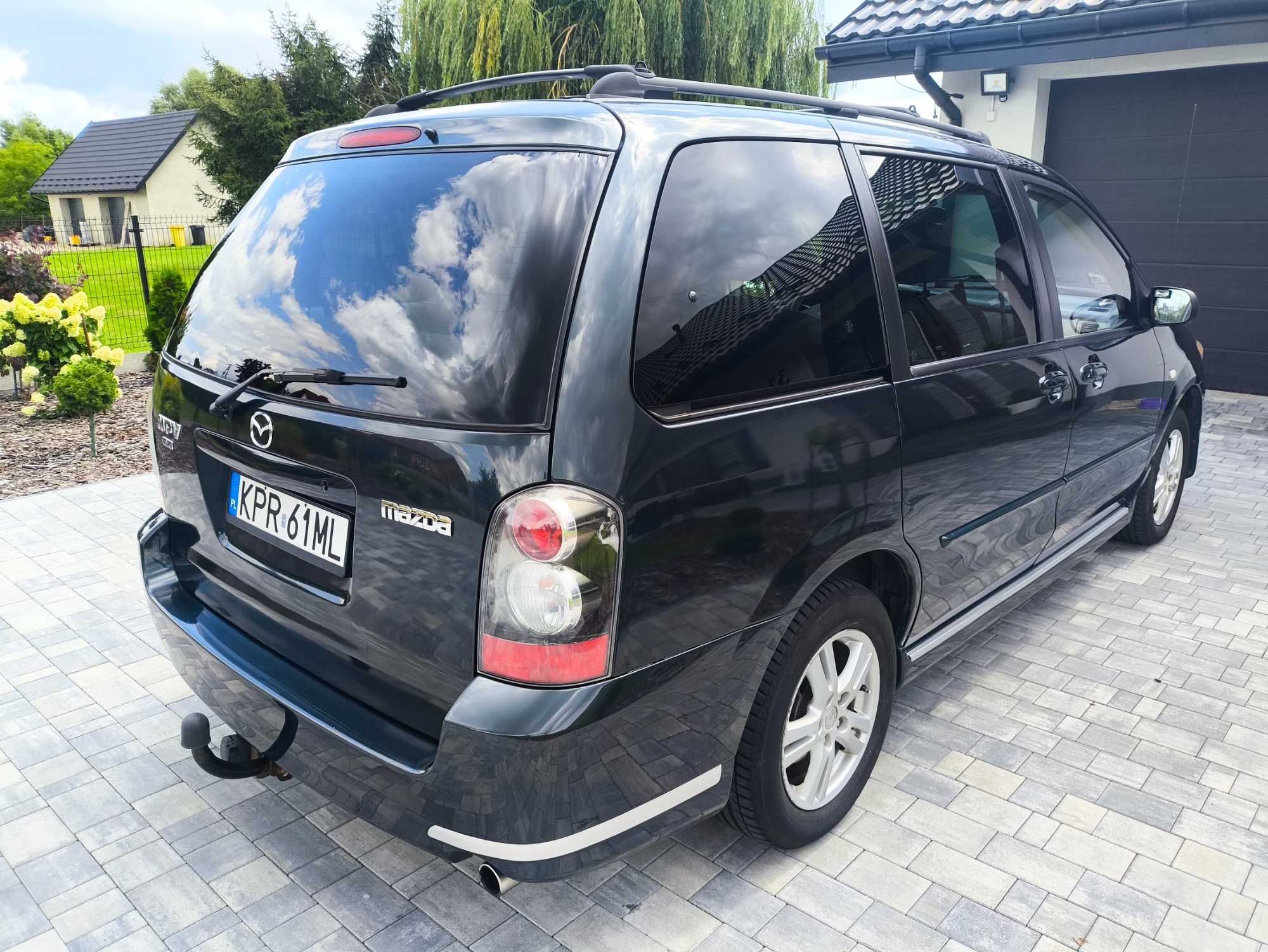 MAZDA MPV 2004 3.0 V6 200KM minivan