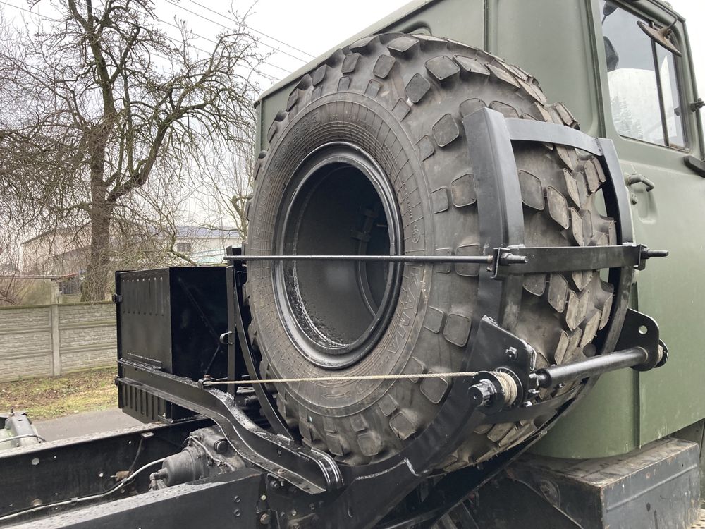 Kraz 260 wojskowy pojazd terenowy kamper 6x6