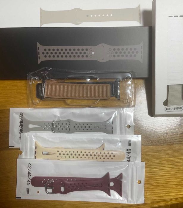 Apple Watch Series 8 45 мм GPS (Starlight, алюміній)