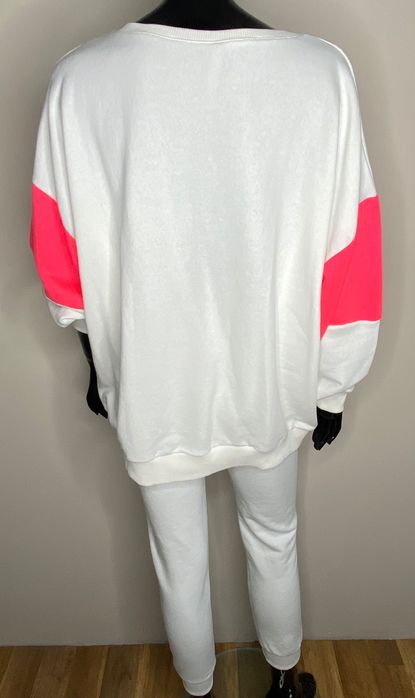 Nowy komplet dresowy Śmietana z neonowym różem rozm. One Size Aszmi